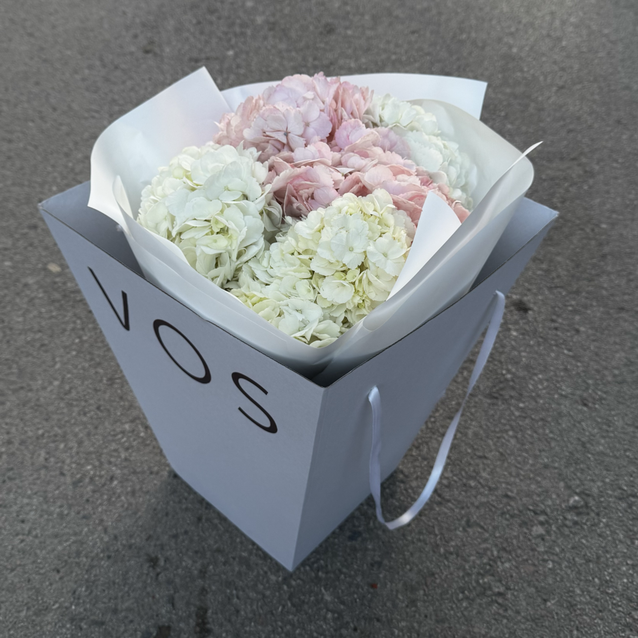 Vos Mono No.18 (5'li Ortanca Buketi)
